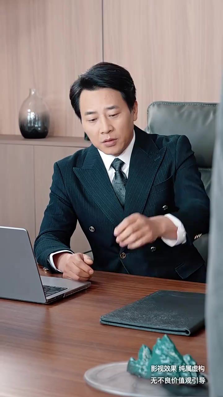 糖衣警报海报