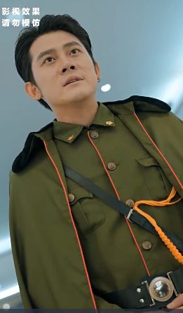 铁血杀神海报