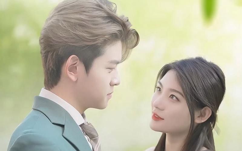 《离婚后，女王强势复仇》海报